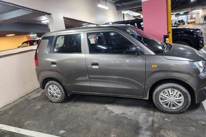 2025 Maruti Suzuki Wagon R एलएक्सआई सीएनजी