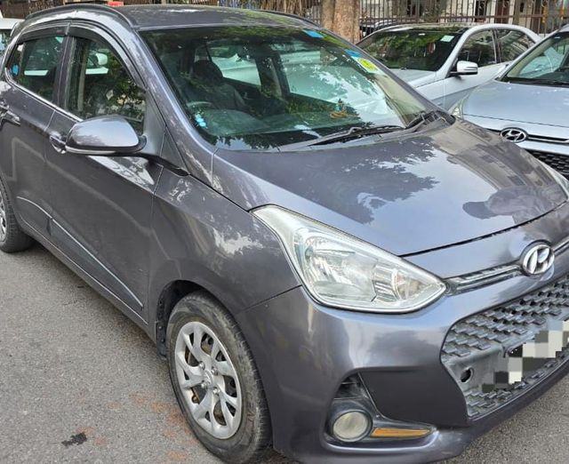 Hyundai Grand i10 1.2 Kappa Sportz BSIV Second-hand 2018 Hyundai Grand i10 1.2 Kappa Sportz BSIV for sale in New Delhi