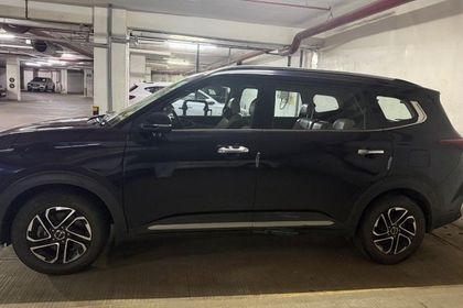 2022 Kia Carens Luxury Plus Turbo 6 STR 2022-2023