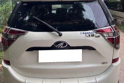 2019 महिंद्रा एक्सयूवी500 W5 BSIV
