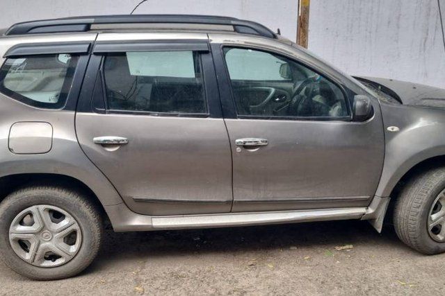 Nissan Terrano XL Plus 85 PS Second-hand 2014 Nissan Terrano XL Plus 85 PS for sale in Indore