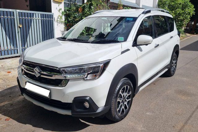 Second-hand 2025 Maruti Suzuki XL6 Alpha AT for sale in Bangalore