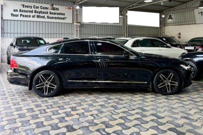 2019 Volvo S90 D4 Inscription बीएस4