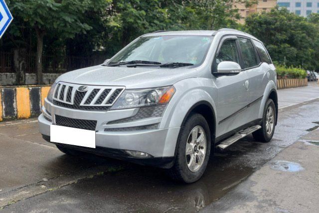 Mahindra XUV500 W8 FWD Second-hand 2014 Mahindra XUV500 W8 FWD for sale in Mumbai