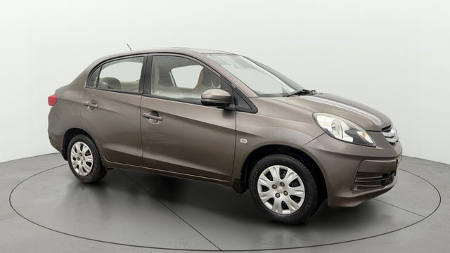 Honda Amaze S i-Vtech Second-hand 2015 Honda Amaze S i-Vtech for sale in New Delhi