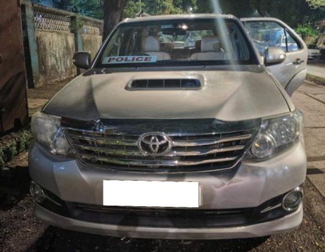Toyota Fortuner 4x2 Manual Second-hand 2013 Toyota Fortuner 4x2 Manual for sale in Mumbai