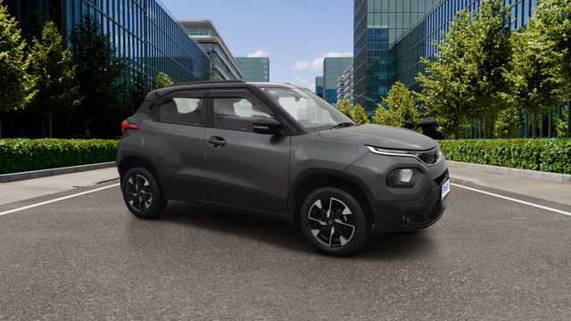 Second-hand 2025 Tata Punch Creative Plus AMT for sale in Pune