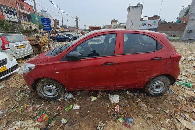 Second-hand 2018 Tata Tiago 1.2 Revotron XE for sale in New Delhi