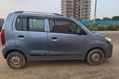 2015 मारुति सुजुकी वैगन आर LXI CNG