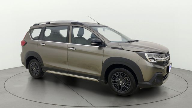 Maruti Suzuki XL6 Alpha AT Second-hand 2019 Maruti Suzuki XL6 Alpha AT for sale in Ahmedabad
