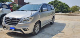 Used 2.5 G (Diesel) 7 Seater BS IV