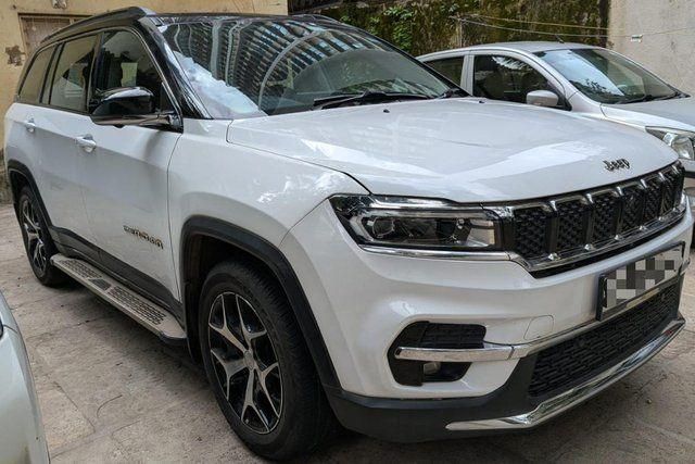 Second-hand 2023 Jeep Meridian Limited Opt 4x2 AT for sale in Mumbai