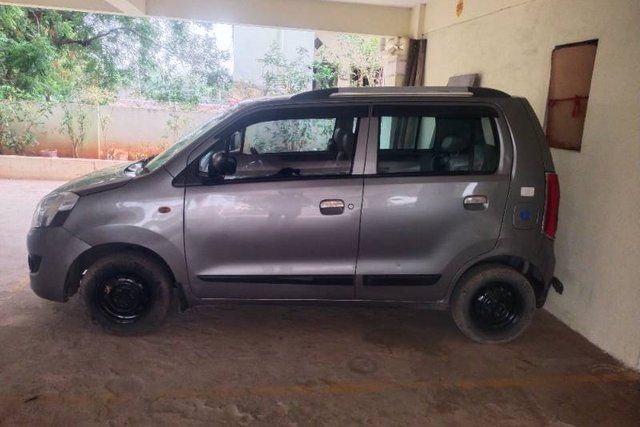 Second-hand 2014 Maruti Suzuki Wagon R DUO LPG for sale in Guntur