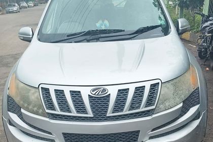 2014 Mahindra XUV500 W8 2WD