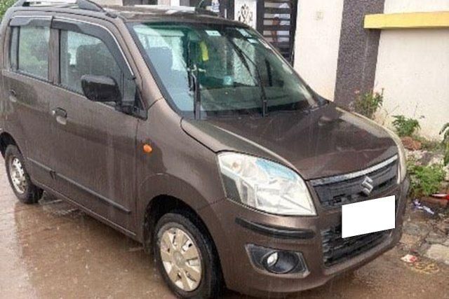 Second-hand 2013 Maruti Suzuki Wagon R LXI BS IV for sale in Indore