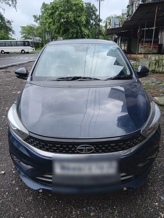 Second-hand 2022 Tata Tigor XZ Plus CNG BSVI for sale in Navi Mumbai