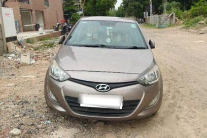 2013 Hyundai i20 स्पोर्टज़ 1.2
