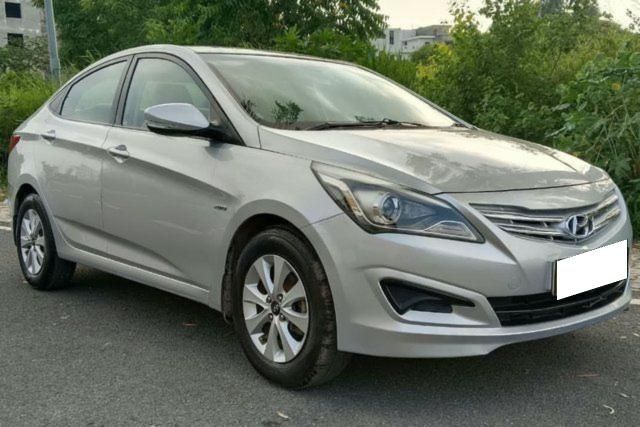 Hyundai Verna 1.6 VTVT AT SX Second-hand 2016 Hyundai Verna 1.6 VTVT AT SX for sale in New Delhi