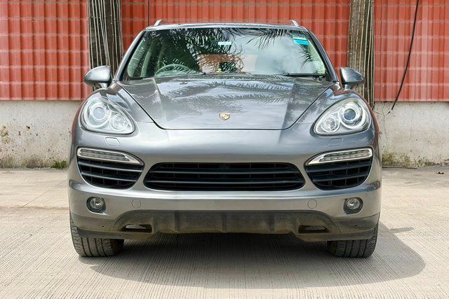 Second-hand 2013 Porsche Cayenne S Diesel for sale in Pune