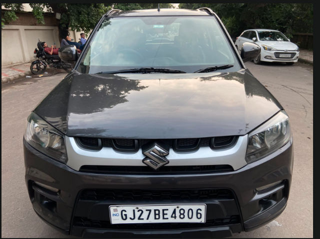 Maruti Suzuki Vitara Brezza VDi Option Second-hand 2016 Maruti Suzuki Vitara Brezza VDi Option for sale in Ahmedabad