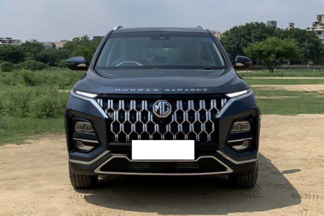 MG Hector Plus Savvy Pro CVT Second-hand 2026 MG Hector Plus Savvy Pro CVT for sale in New Delhi