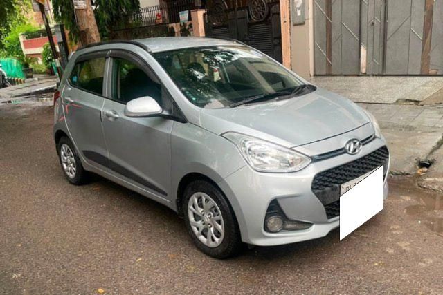 Second-hand 2020 Hyundai Grand i10 Sportz for sale in New Delhi