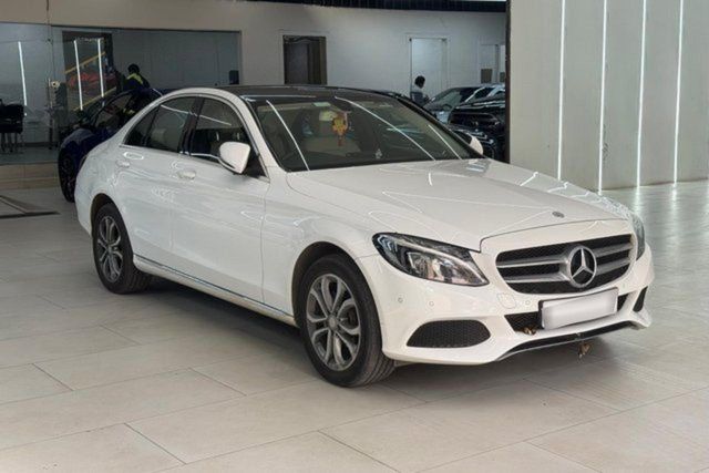 Mercedes-Benz C-Class C 220 CDI Avantgarde Second-hand 2017 Mercedes-Benz C-Class C 220 CDI Avantgarde for sale in Hyderabad