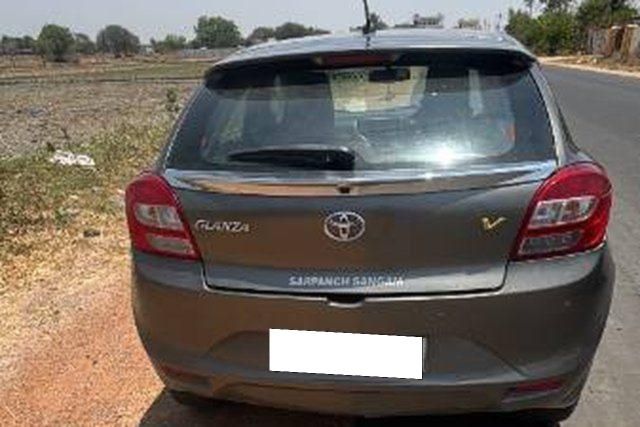 Toyota Glanza V Second-hand 2020 Toyota Glanza V for sale in Nizamabad