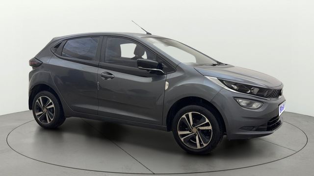 Second-hand 2022 Tata Altroz XZ Diesel BSVI for sale in Hyderabad