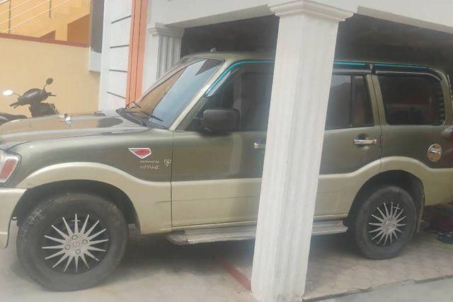 Second-hand 2010 Mahindra Scorpio EX for sale in Vellore