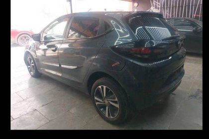 2020 Tata Altroz XZ बीएस6