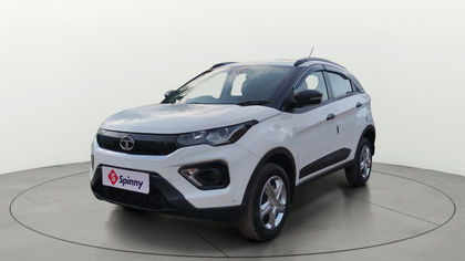 2023 Tata Nexon XMA S AMT Diesel