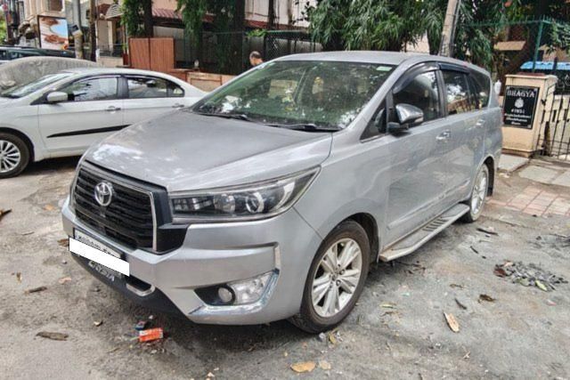 Second-hand 2016 Toyota Innova Crysta 2.8 ZX AT BSIV for sale in Bangalore