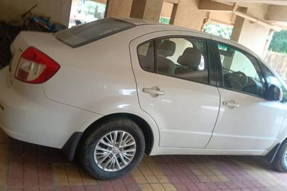 2014 Maruti Suzuki SX4 हरा वीएक्सआई (CNG)