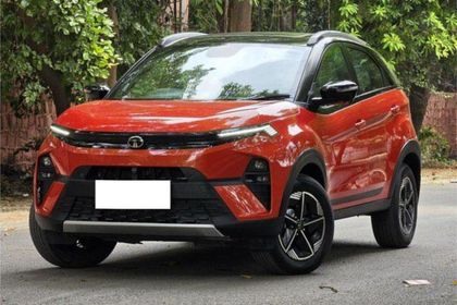2024 Tata Nexon Fearless प्लस PS सीएनजी