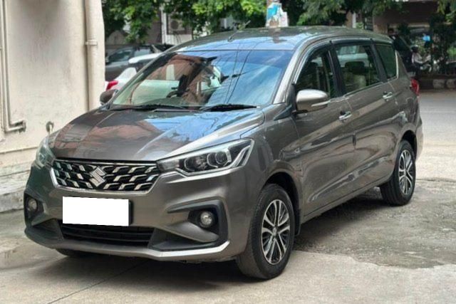 Maruti Suzuki Ertiga VXi CNG Second-hand 2023 Maruti Suzuki Ertiga VXi CNG for sale in New Delhi