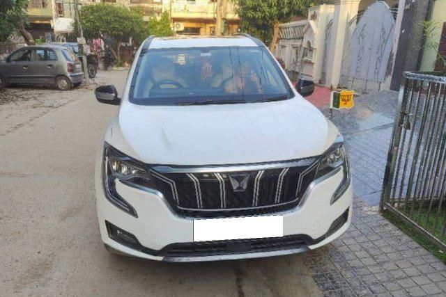 Mahindra XUV700 AX5 7 Str Diesel Second-hand 2023 Mahindra XUV700 AX5 7 Str Diesel for sale in Faridabad
