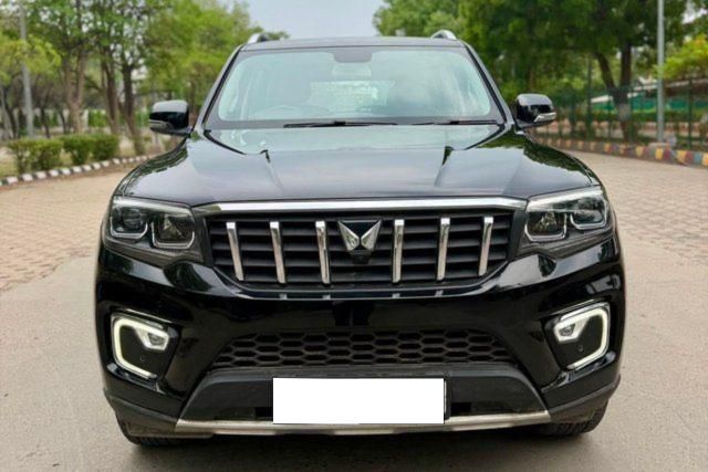Second-hand 2022 Mahindra Scorpio N Z8L AT BSVI for sale in New Delhi