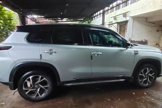 Used G HYBRID