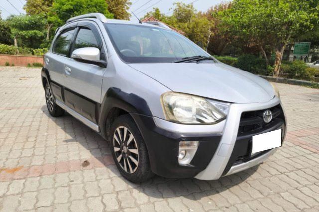 Toyota Etios Cross 1.2L G Second-hand 2016 Toyota Etios Cross 1.2L G for sale in New Delhi