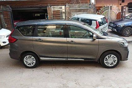 2021 Maruti Suzuki Ertiga सीएनजी वीएक्सआई