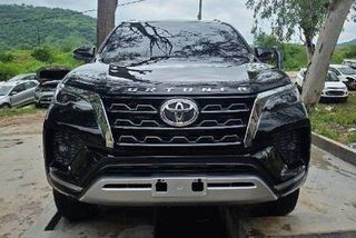 Used 4X4 Diesel AT