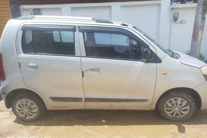 2011 Maruti Suzuki Wagon R एलएक्सआई BS IV