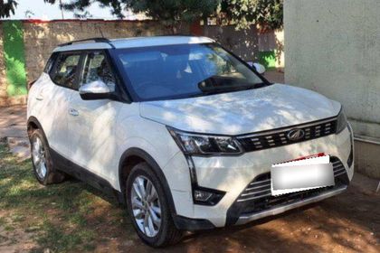 2021 Mahindra XUV300 W8 BSVI