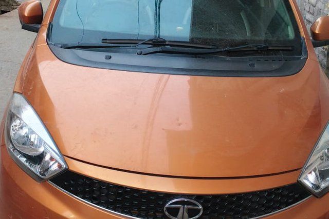 Tata Tiago 1.05 Revotorq XT Second-hand 2018 Tata Tiago 1.05 Revotorq XT for sale in Khalilabad