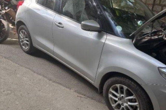 Second-hand 2024 Maruti Suzuki Swift VXI AMT for sale in Bangalore