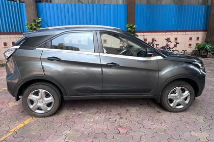 2022 Tata Nexon एक्सएम बीएस6