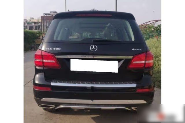 Second-hand 2018 Mercedes-Benz GLS 400 4मैटिक for sale in New Delhi