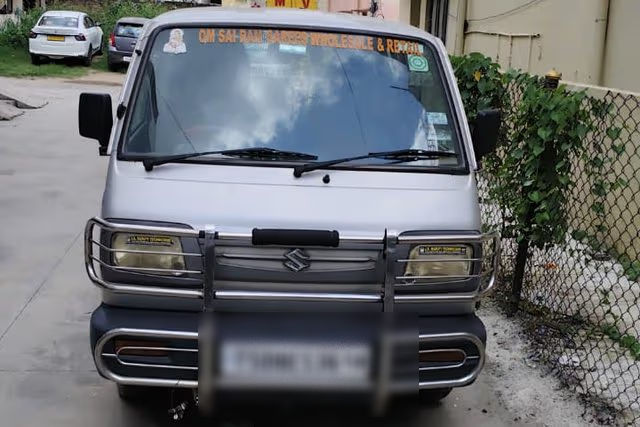 Maruti Suzuki Omni MPI STD BSIV Second-hand 2016 Maruti Suzuki Omni MPI STD BSIV for sale in Hyderabad