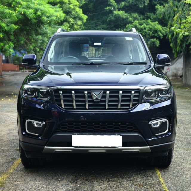 Mahindra Scorpio N Z8L Diesel AT 2023-2025 Second-hand 2025 Mahindra Scorpio N Z8L Diesel AT 2023-2025 for sale in New Delhi
